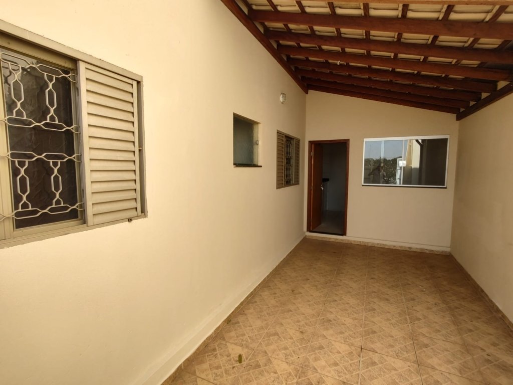 Rua Maria de Lourdes Castilho Lima, 82