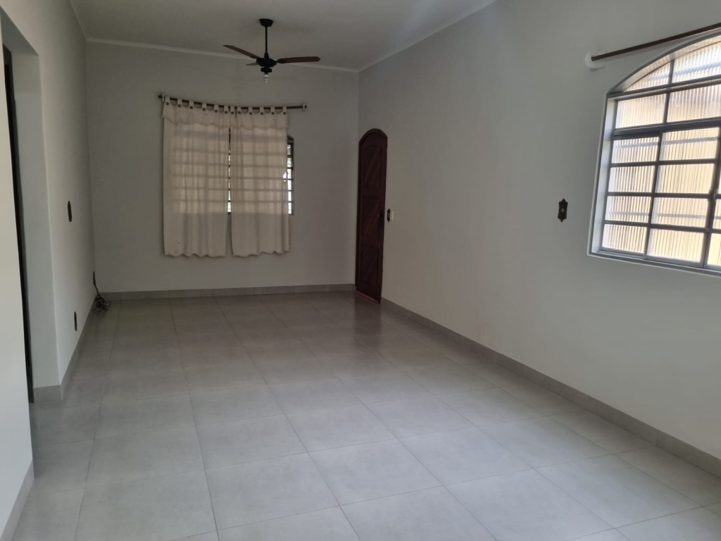 Rua Wilson Garcia Sampaio, 105