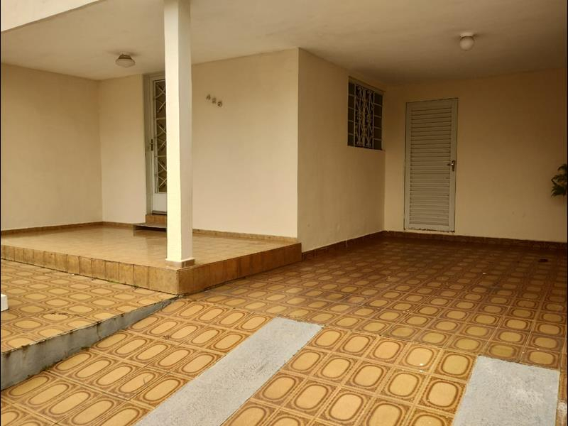 Rua Alayde Ferraz de Almeida, 426