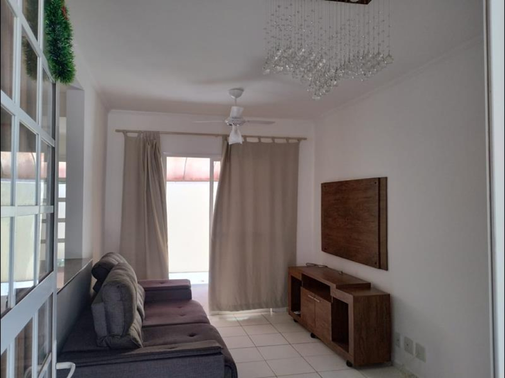 Rua Augusto Pereira de Moraes, 2215, Apto 94 - Res. Paineiras