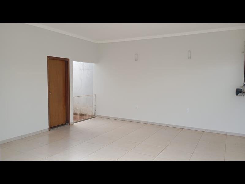 Rua Eugênio dos Santos Rocha, 580 