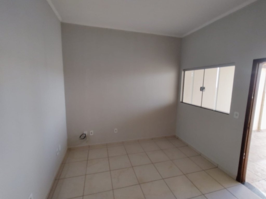 Rua Maria de Lourdes Castilho Lima, 82