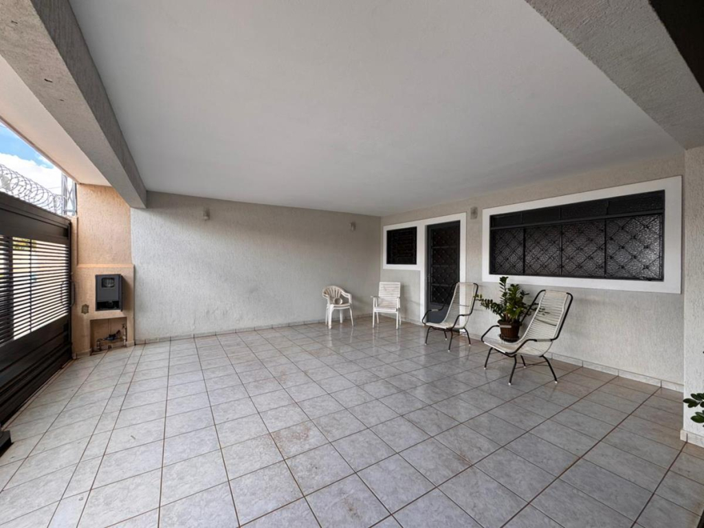 Rua Treze de Maio, 1293