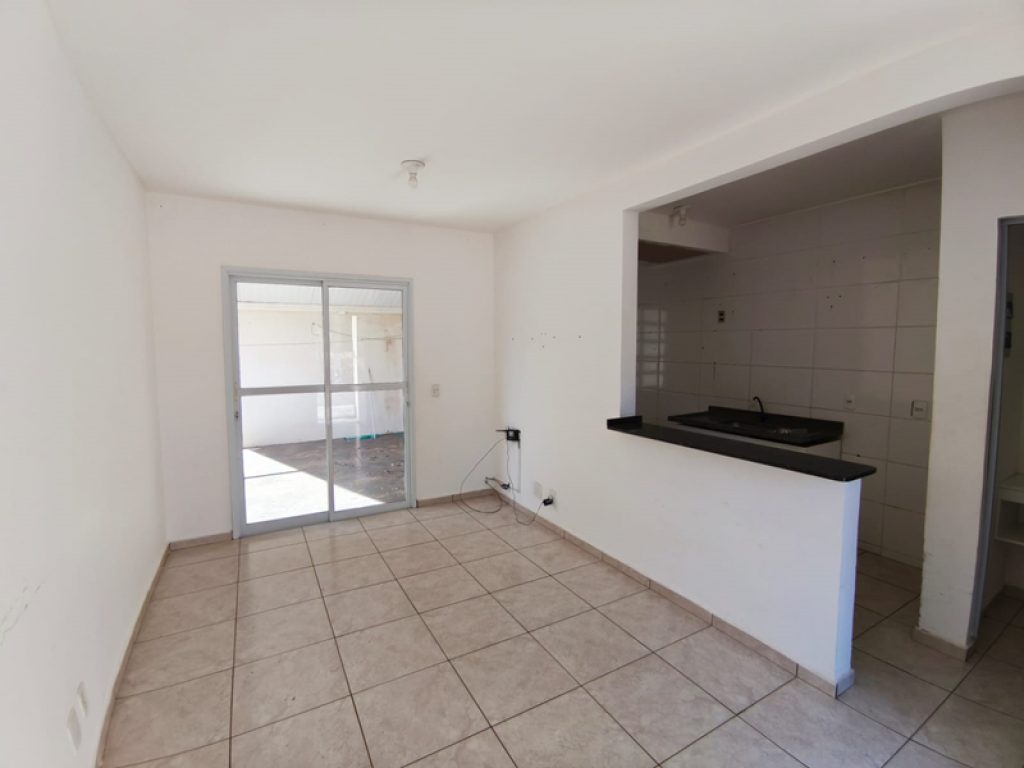 Rua Augusto Pereira de Moraes, 2215 – Apto, 121 - Condomínio Paineiras 