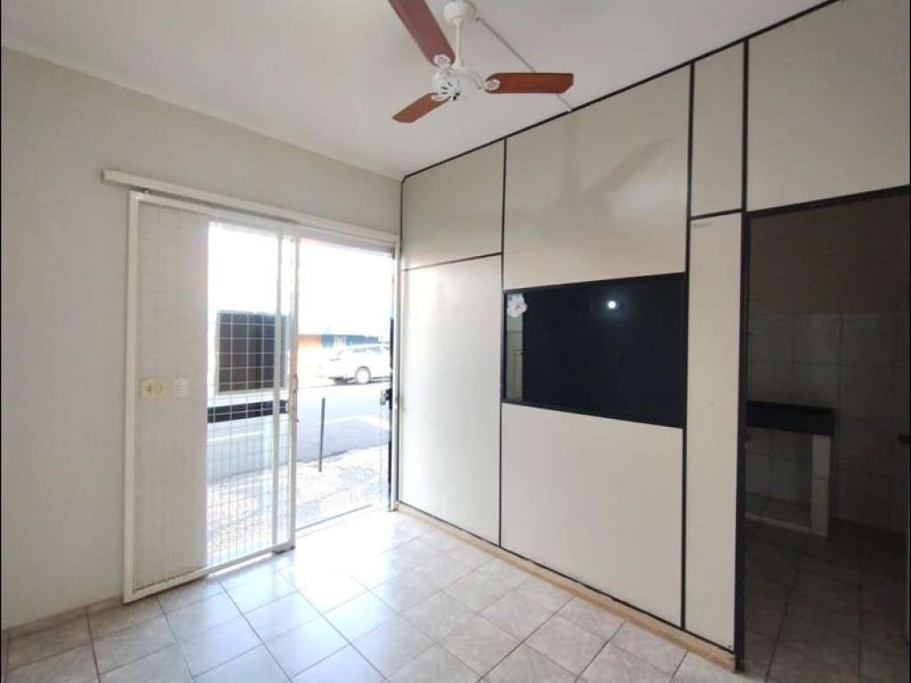Rua Dr. Ramalho Franco, 1142 A