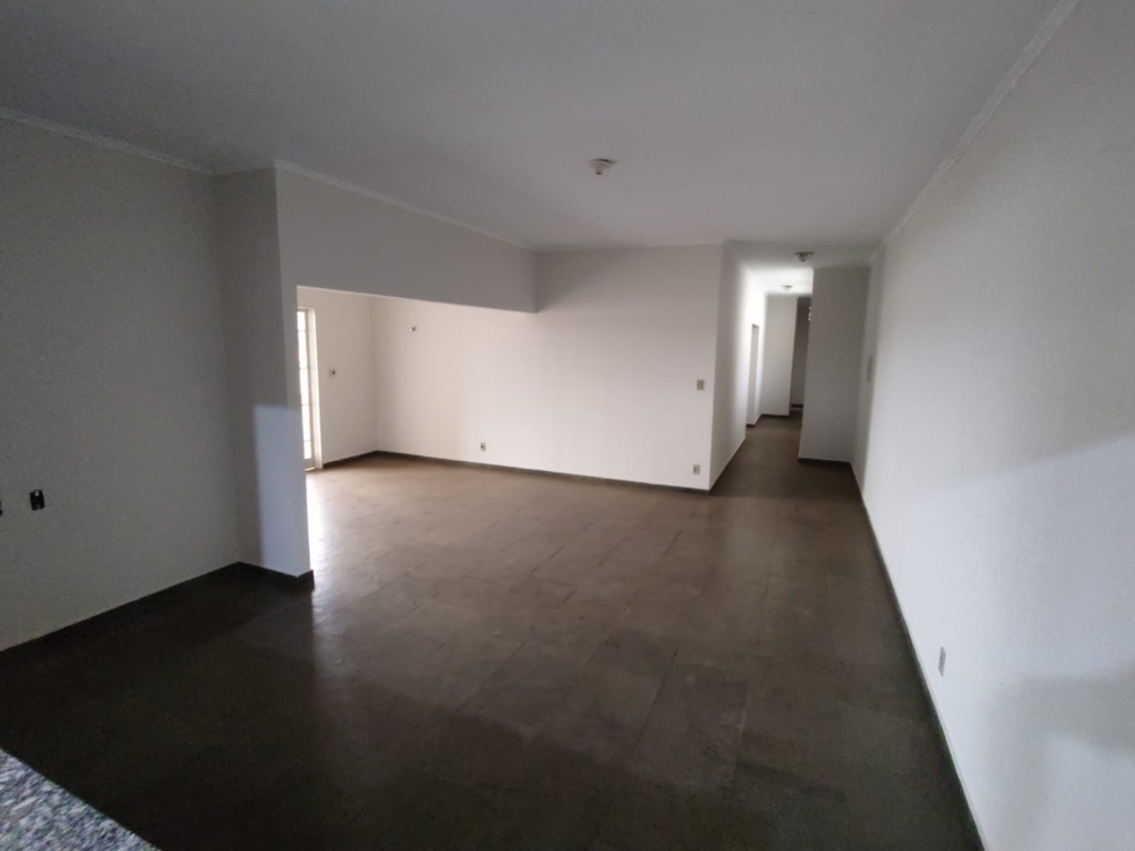 Rua Altino Vaz de Mello, 897