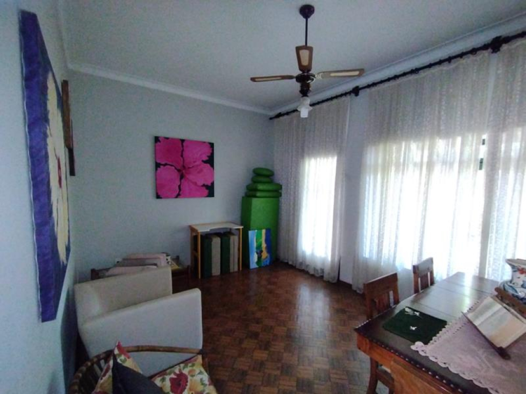 Av. Rui Barbosa, 1044 