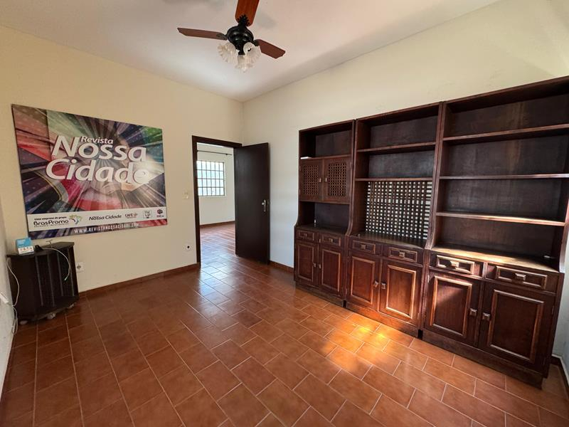 Av. do Estádio, 1123