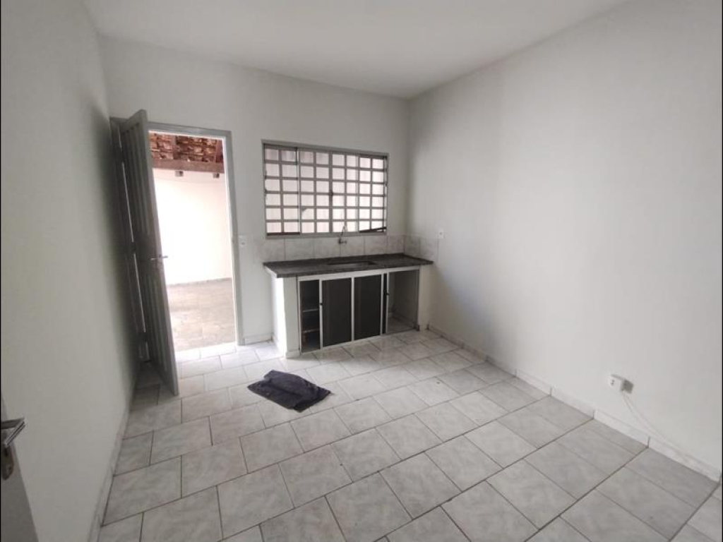 Av. Álvaro Gomes, 161