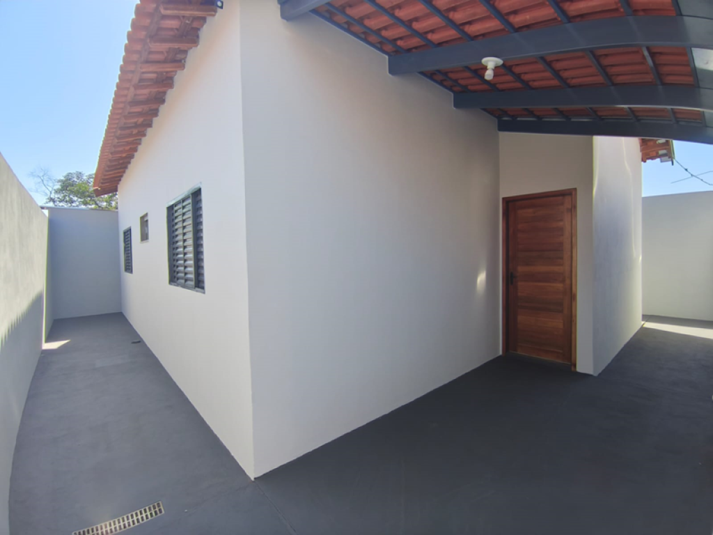 Rua Gabriela Nunes Garcia Azadinho, 64