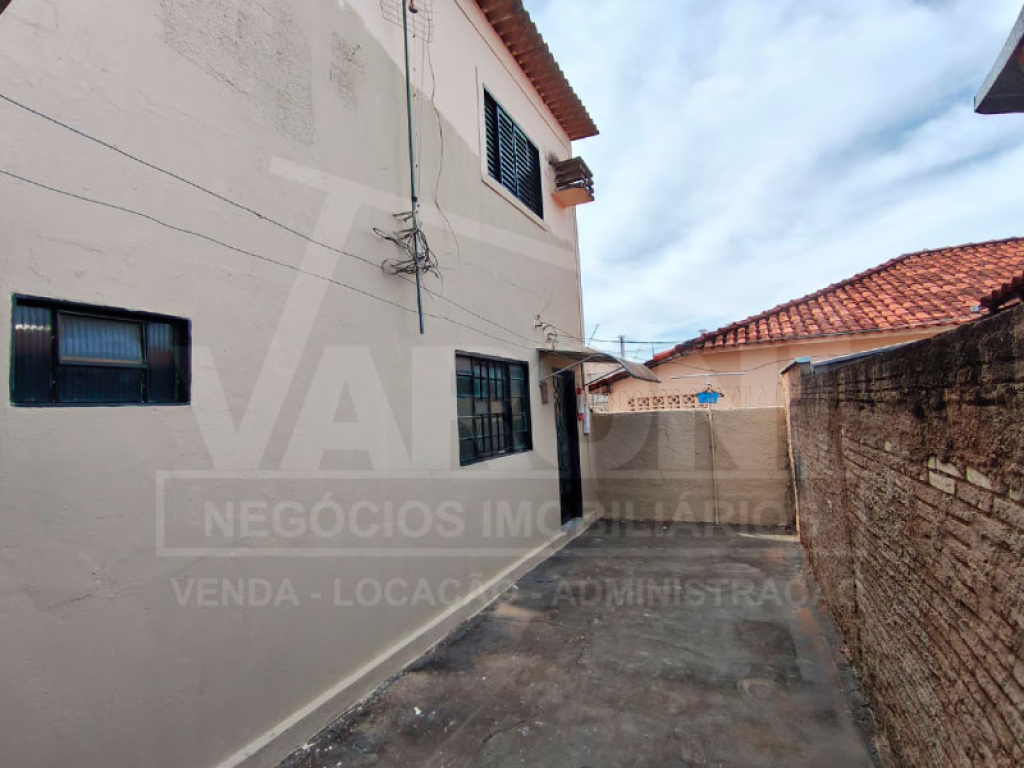 Av. Goiás, 597 Fundos 