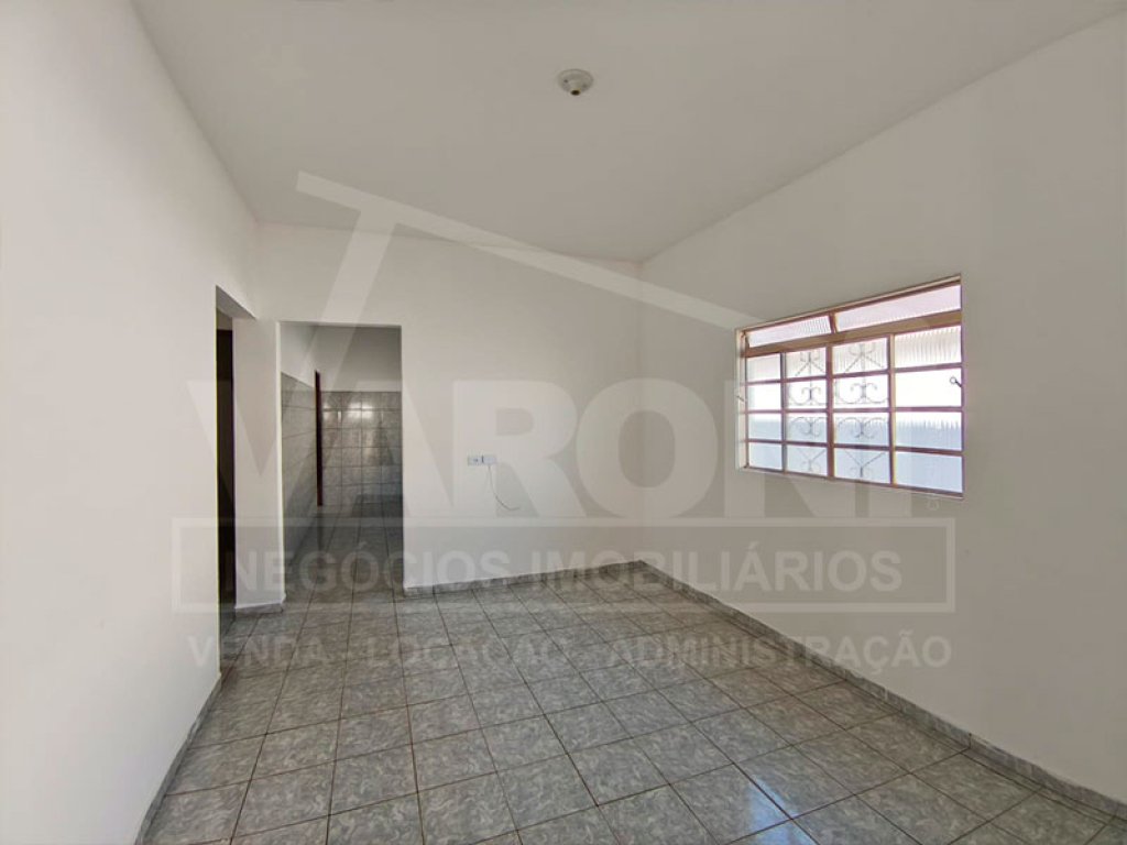 Estrada do Pereirinha, 202
