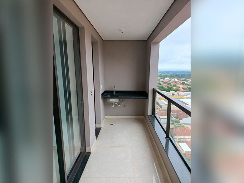 Av. Antônio Veronese, 345 - Apto 102, Res. Vila Nova