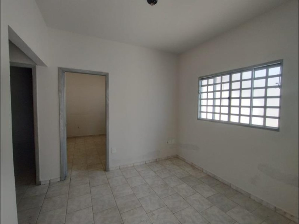 Rua Ariovaldo Ferreira de Souza, 10