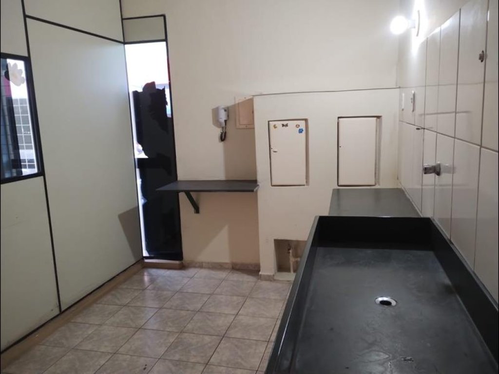 Rua Dr. Ramalho Franco, 1142 A