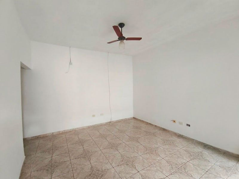 Rua Alípio Lopes das Neves, 239