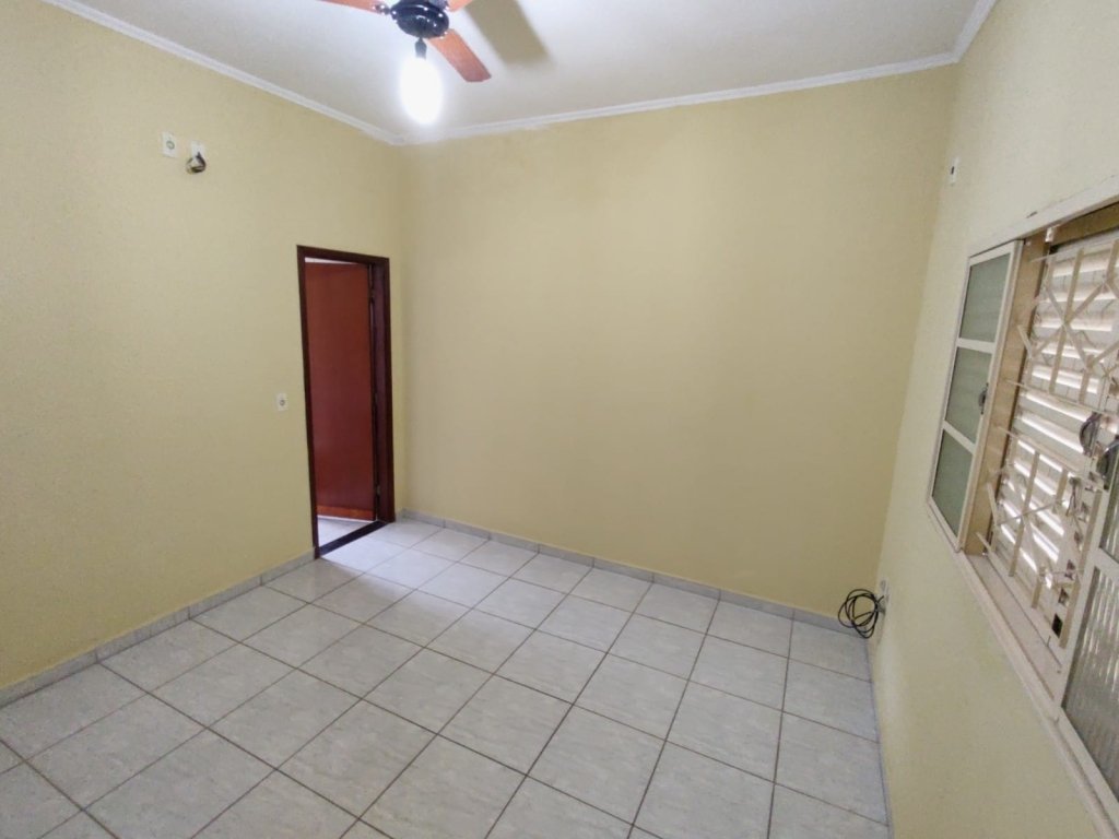 Rua Alexandre Salem, 88