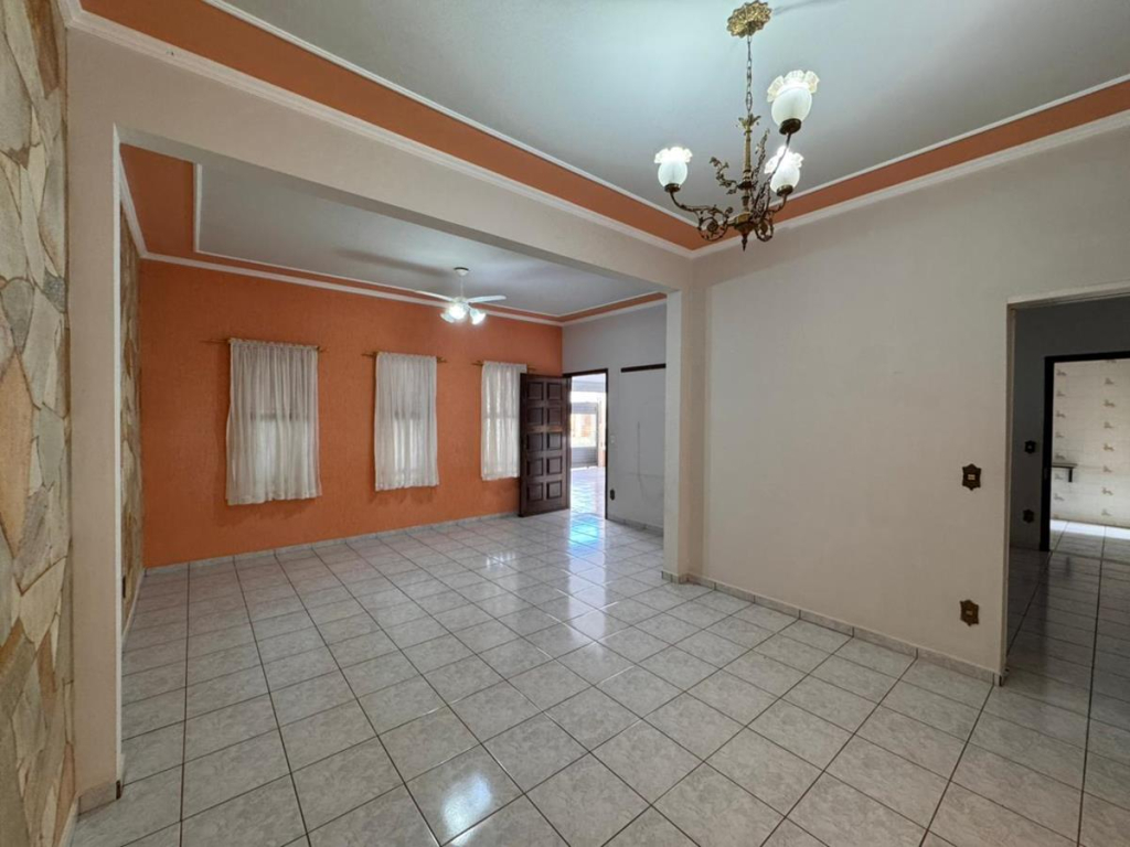 Rua Treze de Maio, 1293