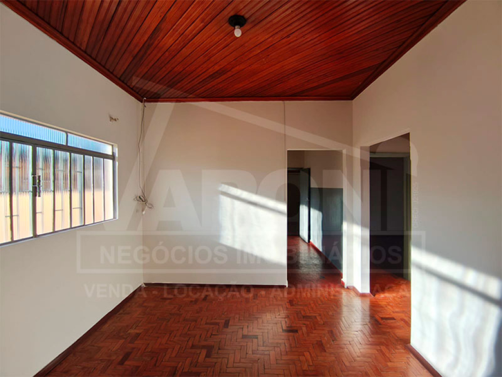 Rua Augusto Pereira de Moraes, 1137 
