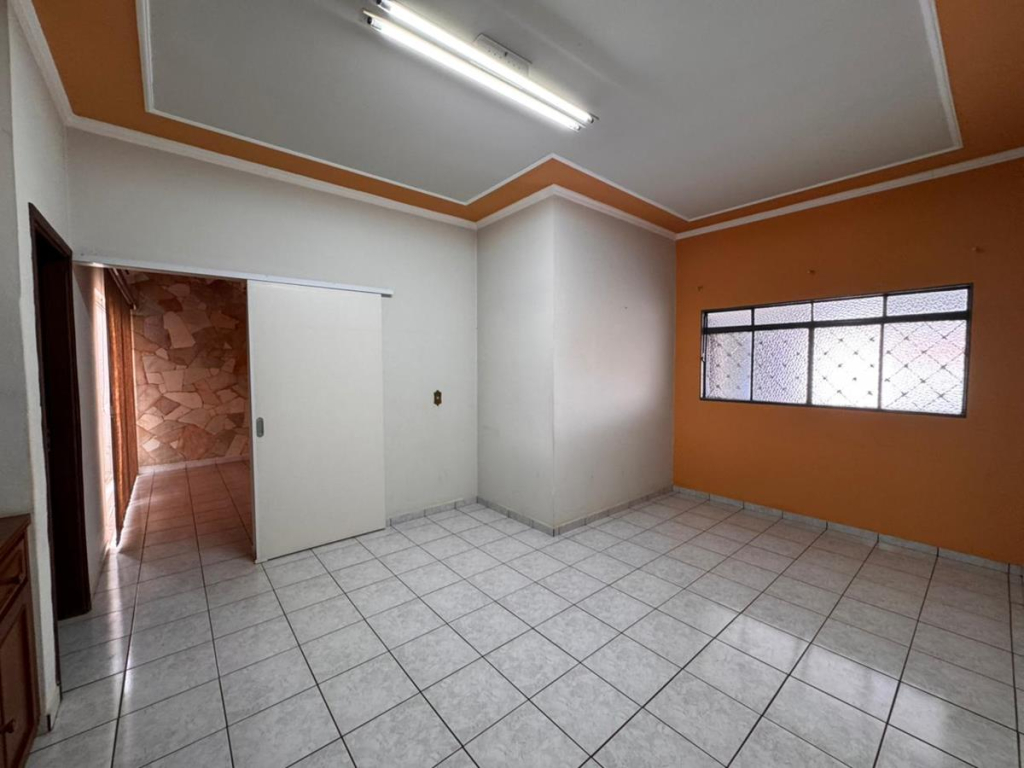 Rua Treze de Maio, 1293