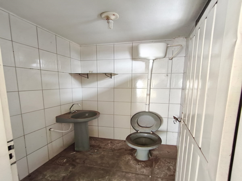 Rua Irmãos Chrisostomo de Oliveira, 08 sala 21