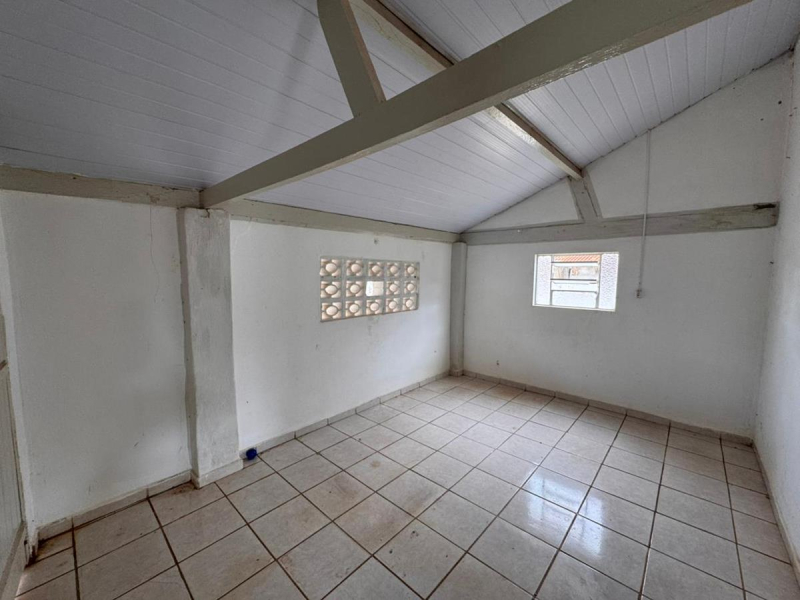 Av. do Estádio, 1327