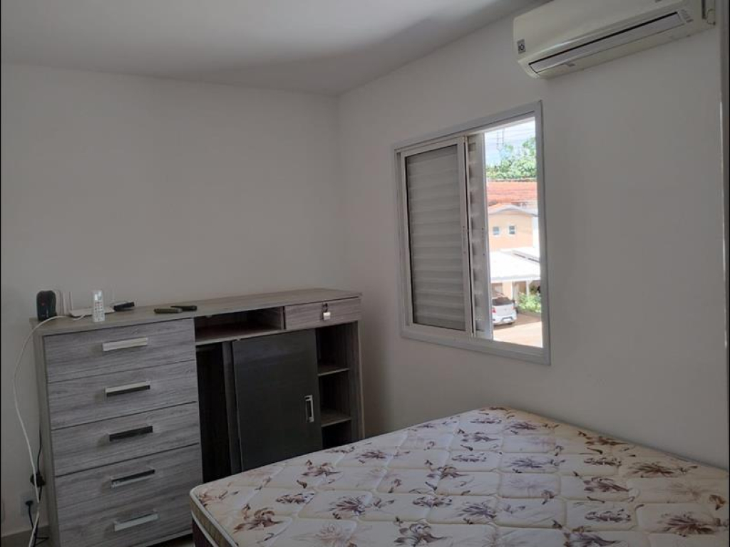 Rua Augusto Pereira de Moraes, 2215, Apto 94 - Res. Paineiras