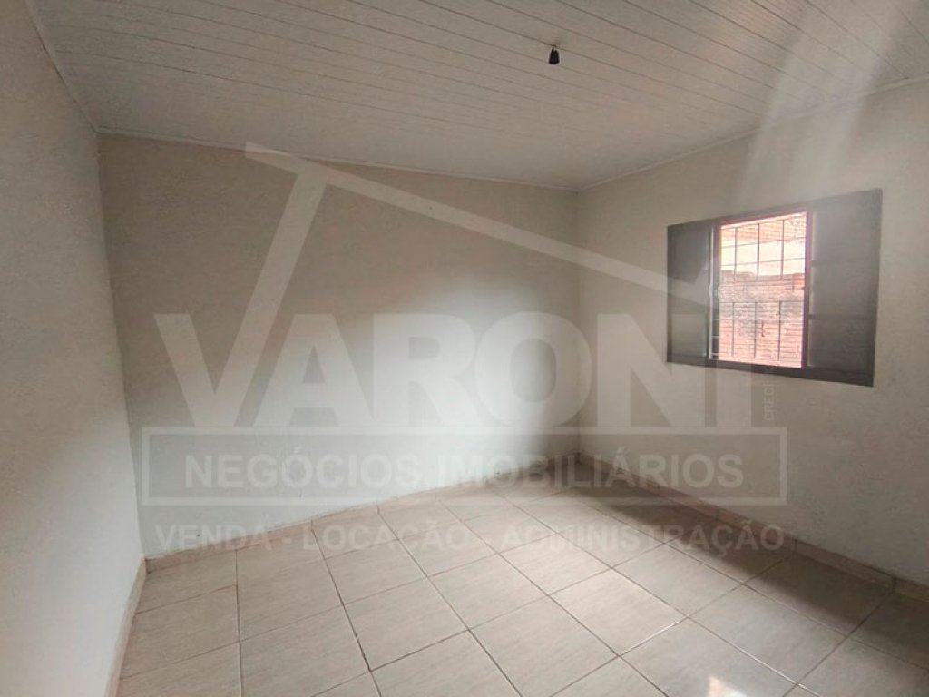 Rua Manoel Arroyo Valero, 136 Fundos