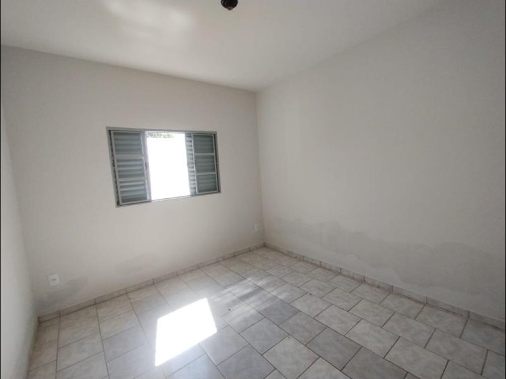 Rua Ariovaldo Ferreira de Souza, 10