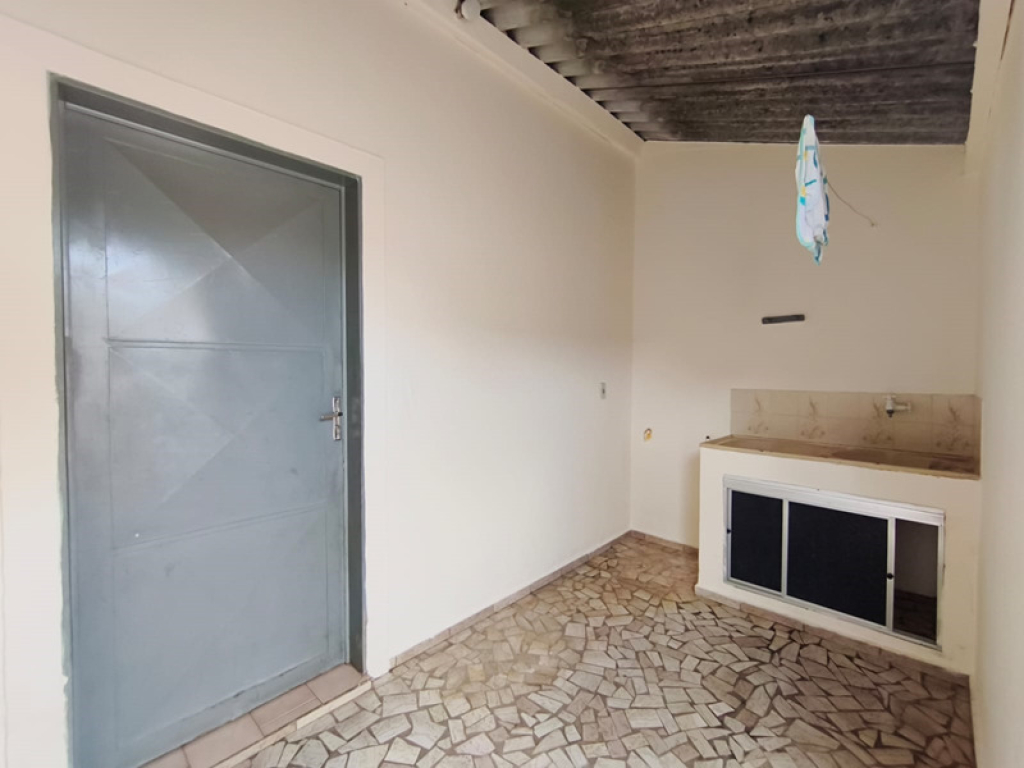 Av. Marginal Maria Chica, 863