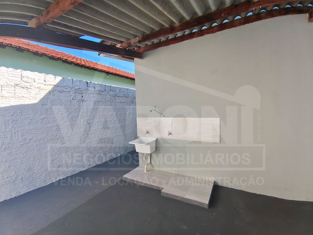 Av. Márcia G. Manzano, 117 