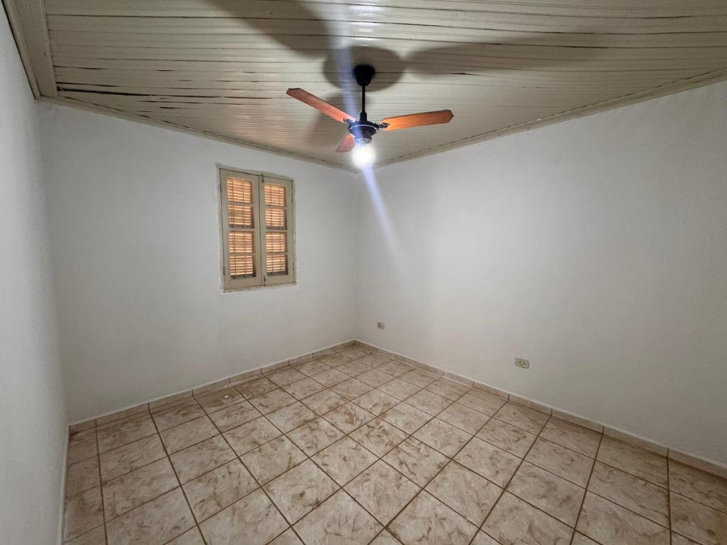 Rua Fernando Ribeiro de Barros, 1006