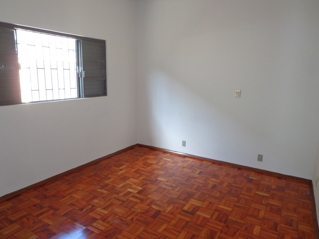 Rua Ramalho Franco, 964.