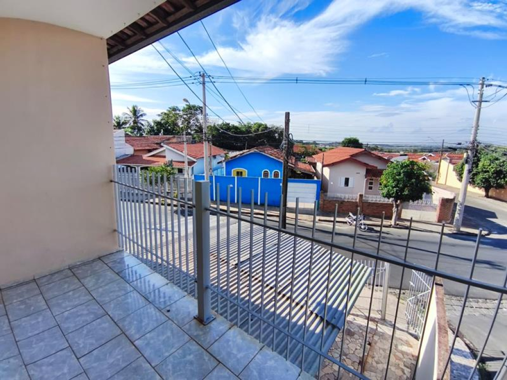 Rua Altino Vaz de Mello, 2054