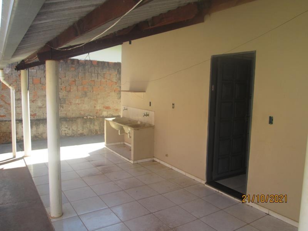 Rua Alípio Lopes das Neves, 179