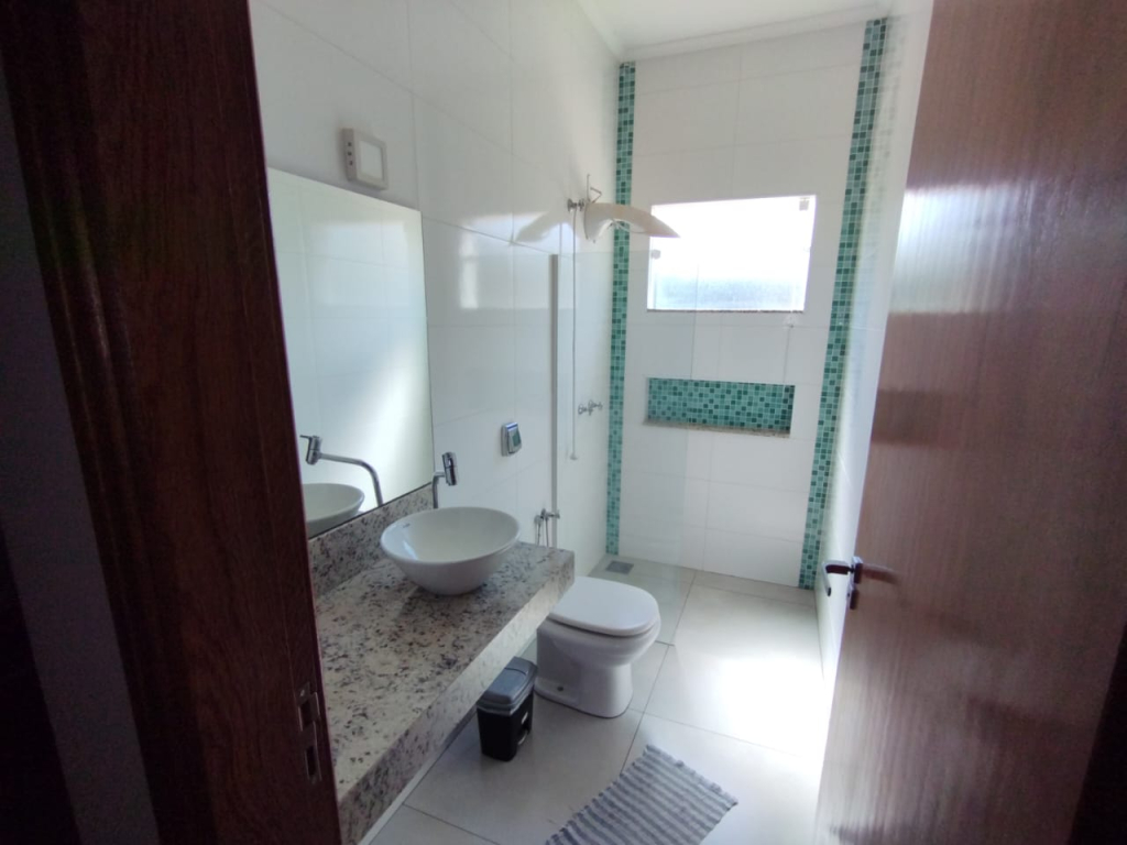 Av Elisio Benante, 594