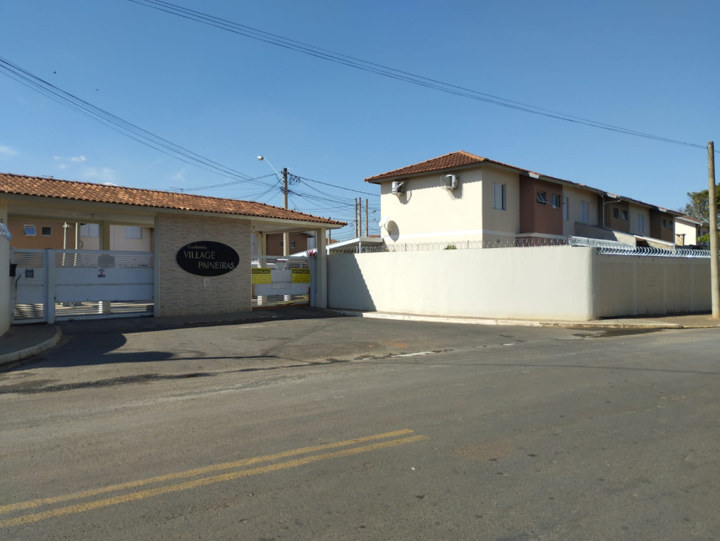 Rua Augusto Pereira de Moraes, 2215.
