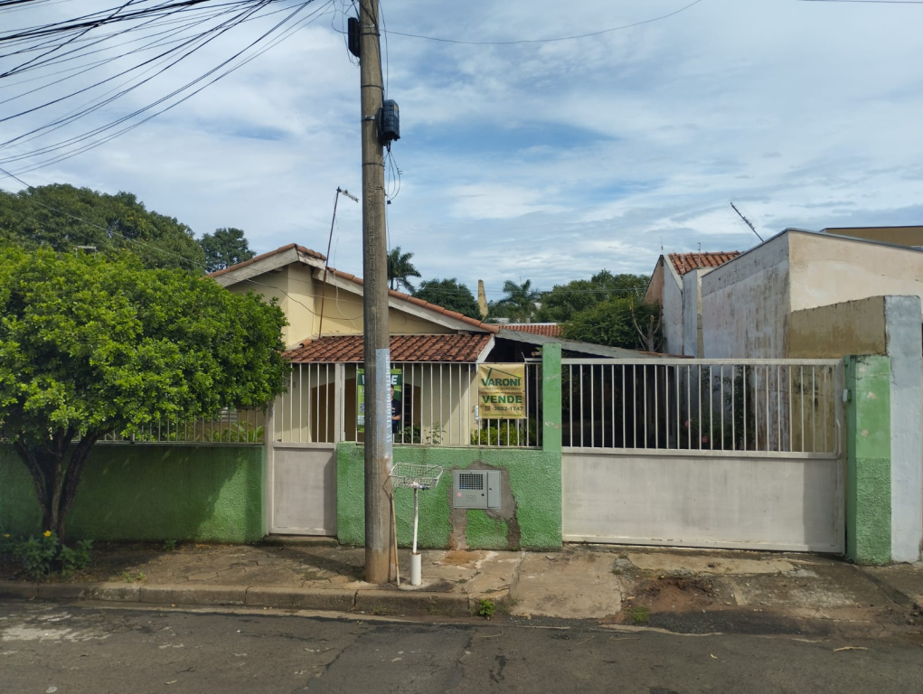 Av Vitório Filippin. 378