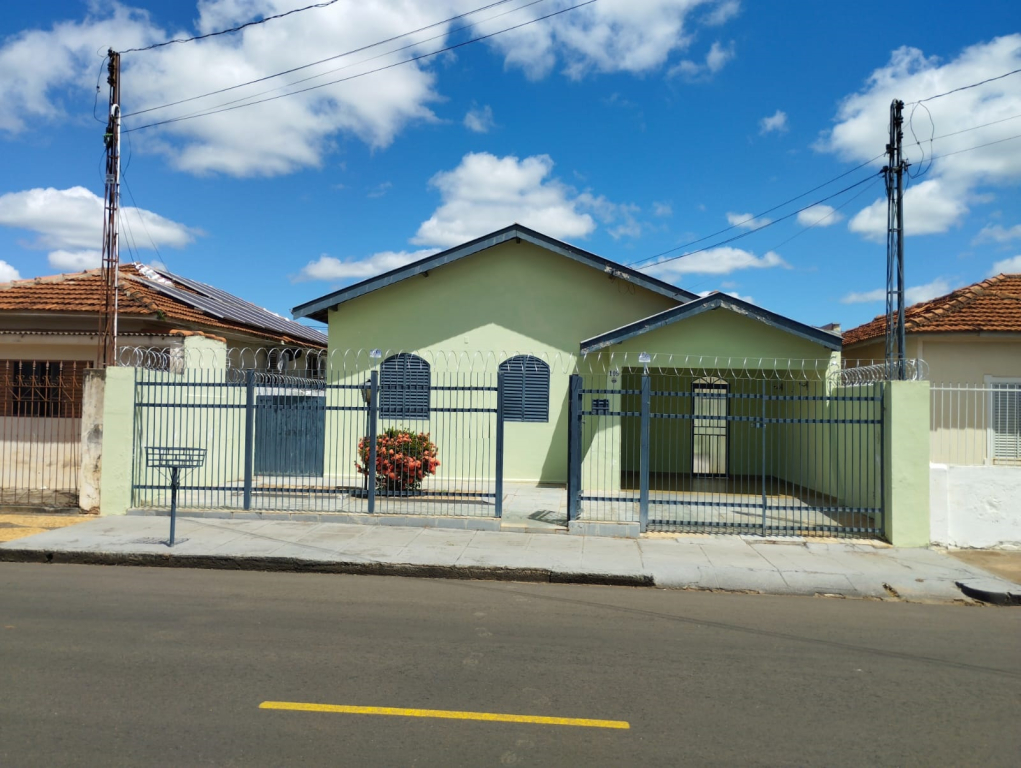 Av Eugenia Montrazi, 109