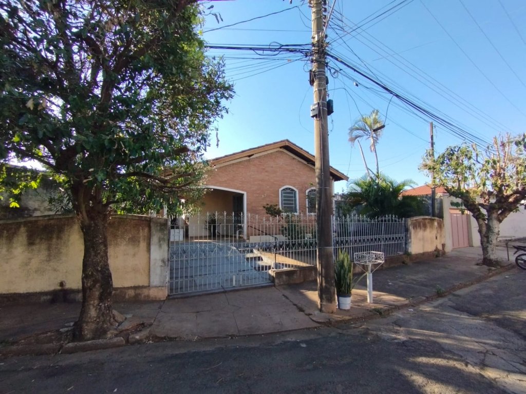 Av. Minas Gerais, 67