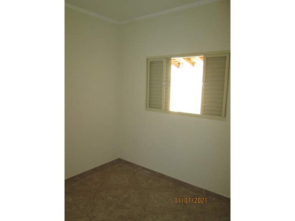 Rua Duarte Ferreira Canha, 335 Fds