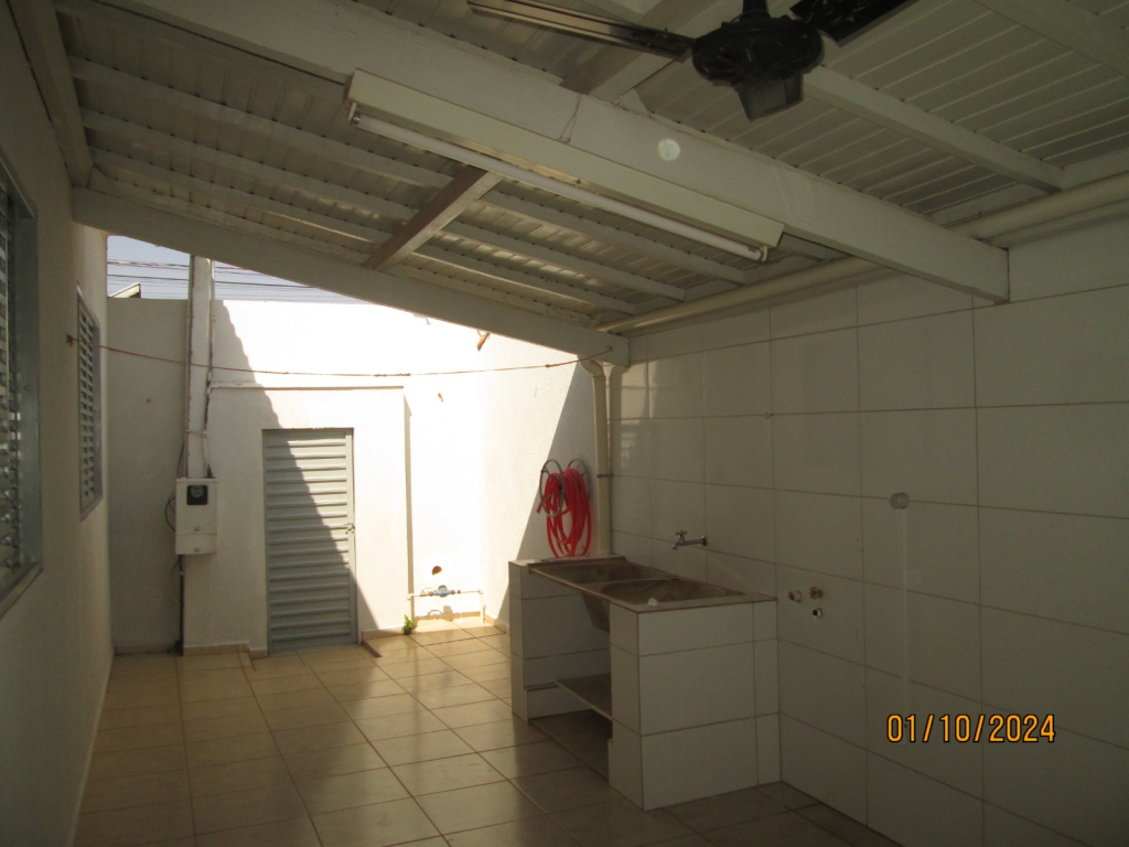 Rua 13 de Maio, 481..