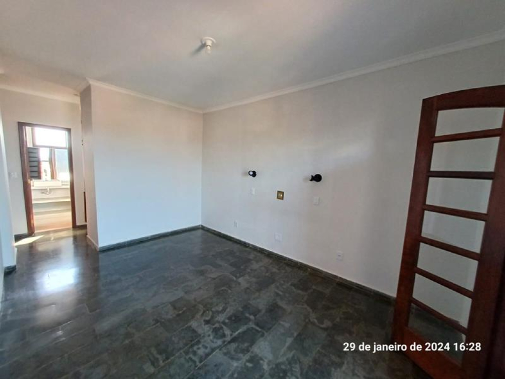 Rua Antonio Martins de Barros, 100 - Residencial Monte Carlo - Ap. 101 - 10º andar