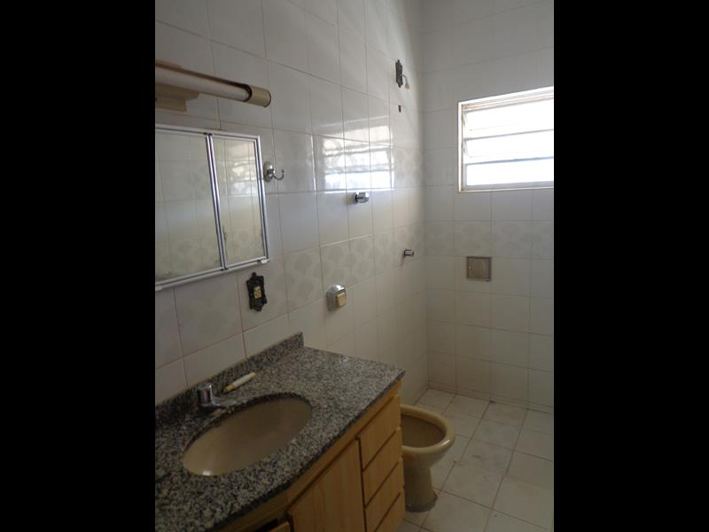 Av. Marginal  Maria Chica, 1241