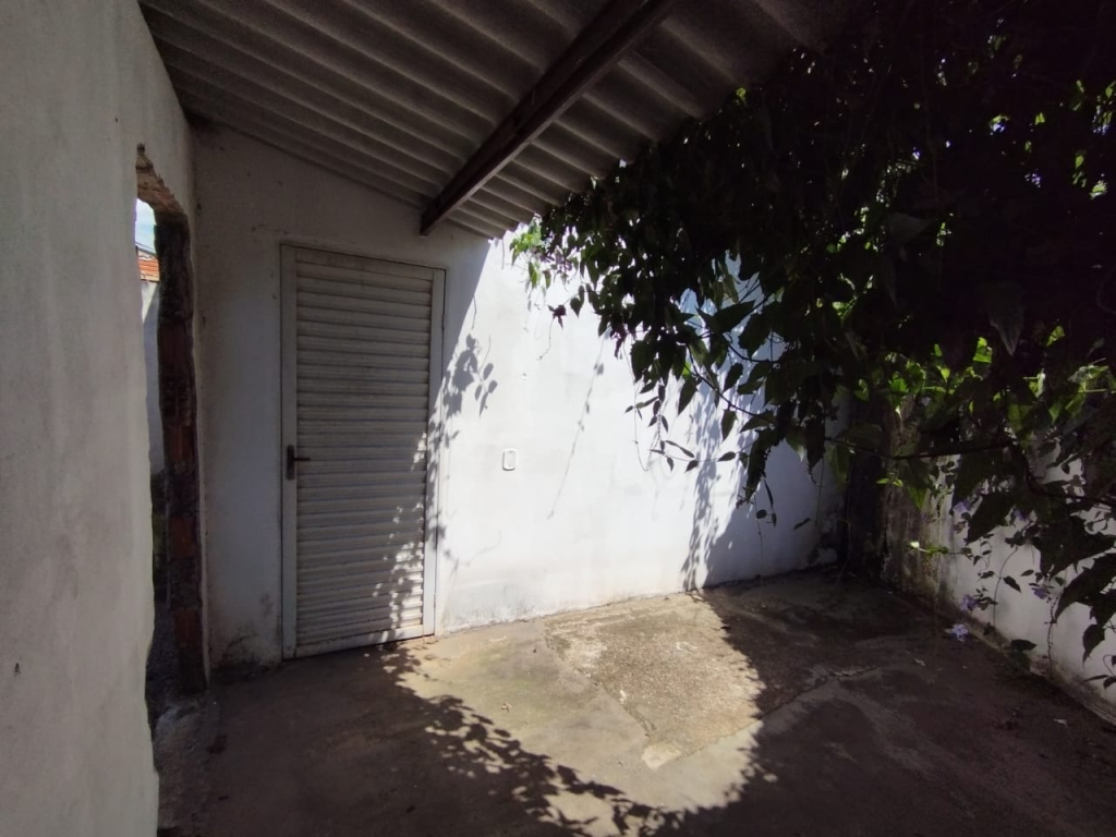 Av Elisio Benante, 594