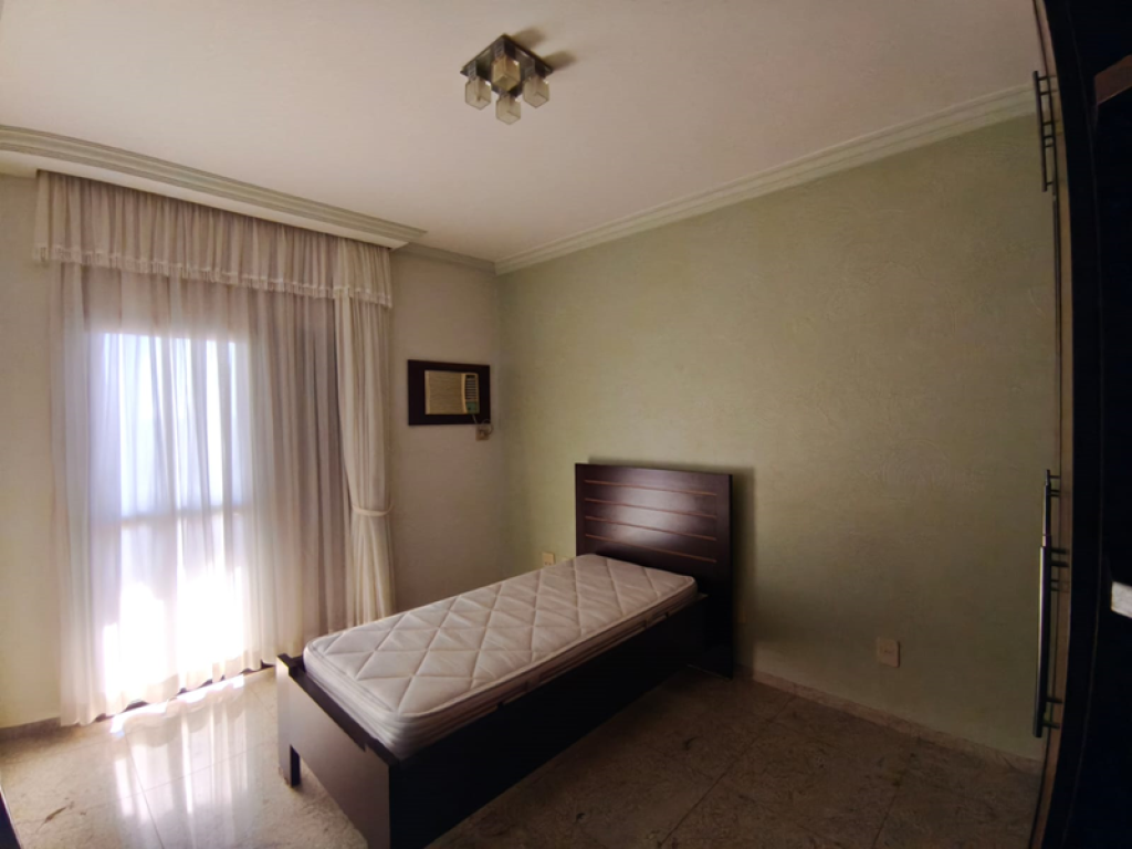 Praça Dr Carlos Sampaio Filho, 45 - Apartamento 51