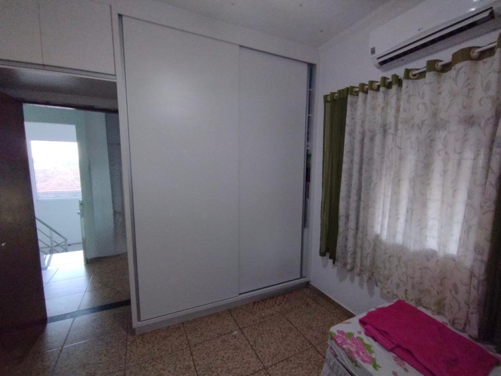 Rua Piauí,.