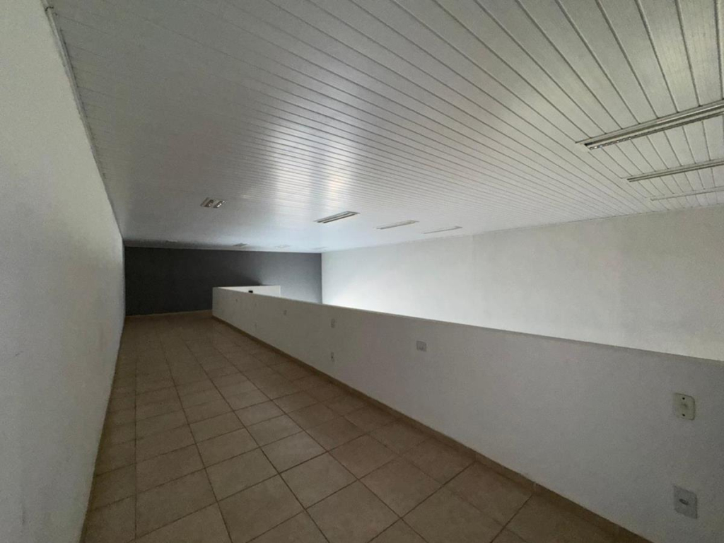 Av. Manoel Bento da Cruz, 167 