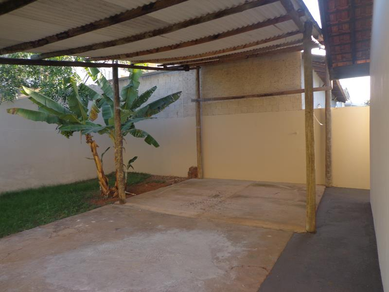 Rua Francisco Costa Serrador, 144