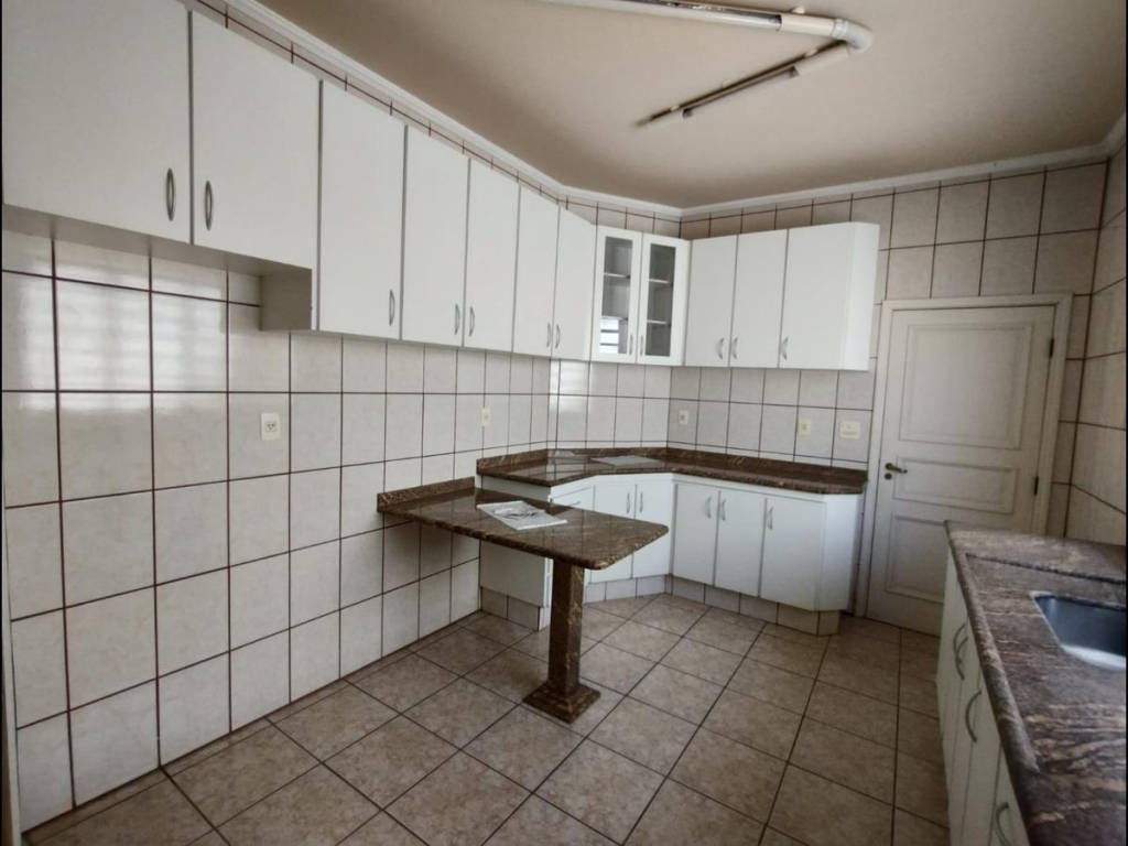 Av. Manoel Bento da Cruz, 1162